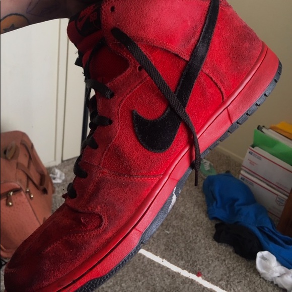 Nike Dunk SB High Red Devil - Picture 5 of 6